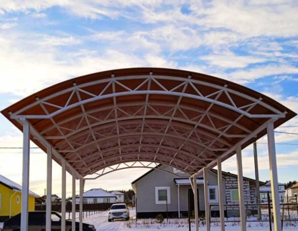 Автонавес на несколько авто Автонавес односкатный с поликарбонатом